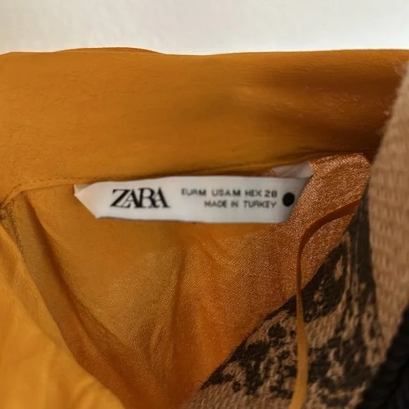 Zara Bow Tie Long Sleeve - Picture 9 of 9